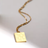 Vintage Pendant - Gold